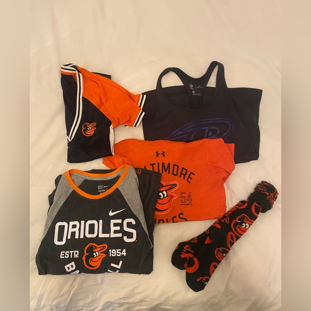Women’s SMALL /XSMALL Baltimore Orioles BUNDLE